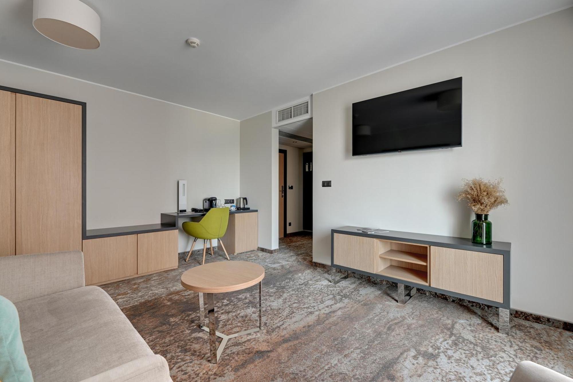Hotel Almond Business & Spa By Grano - Grano Hotel Gdansk Riverside Buitenkant foto