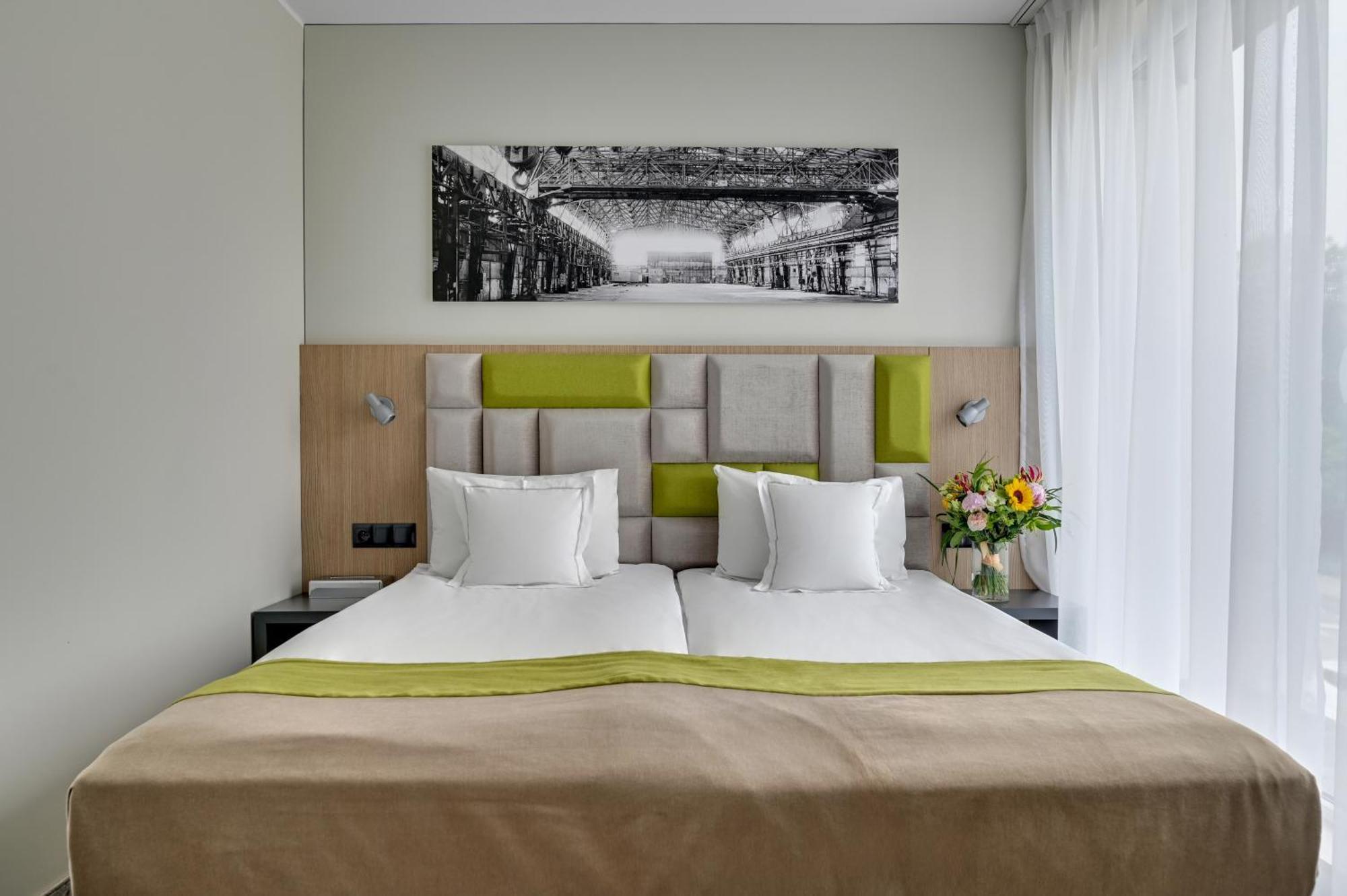 Hotel Almond Business & Spa By Grano - Grano Hotel Gdansk Riverside Buitenkant foto