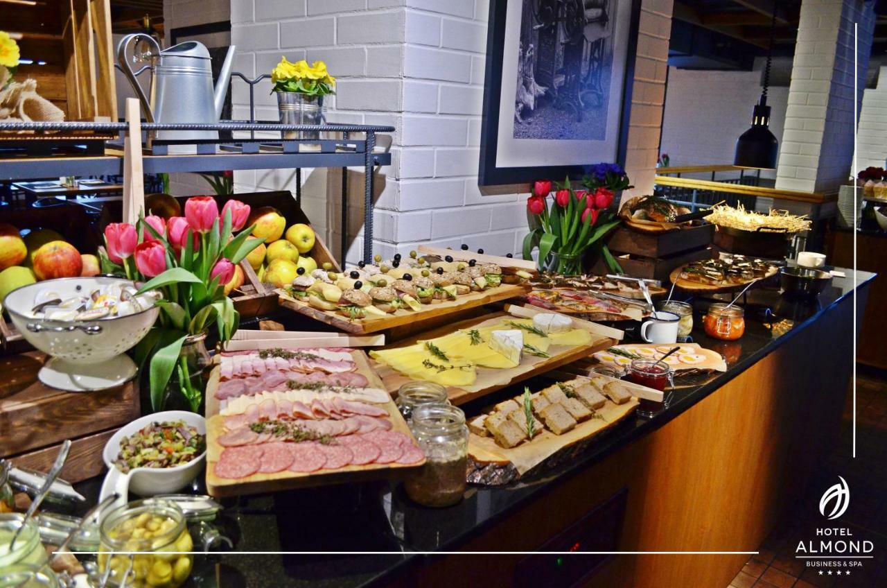 Hotel Almond Business & Spa By Grano - Grano Hotel Gdansk Riverside Buitenkant foto